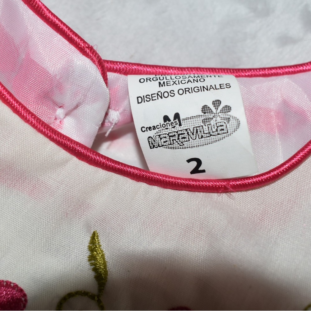 New Cute pink and beige dress made in Mexico size 2t - Picture 5 of 6
